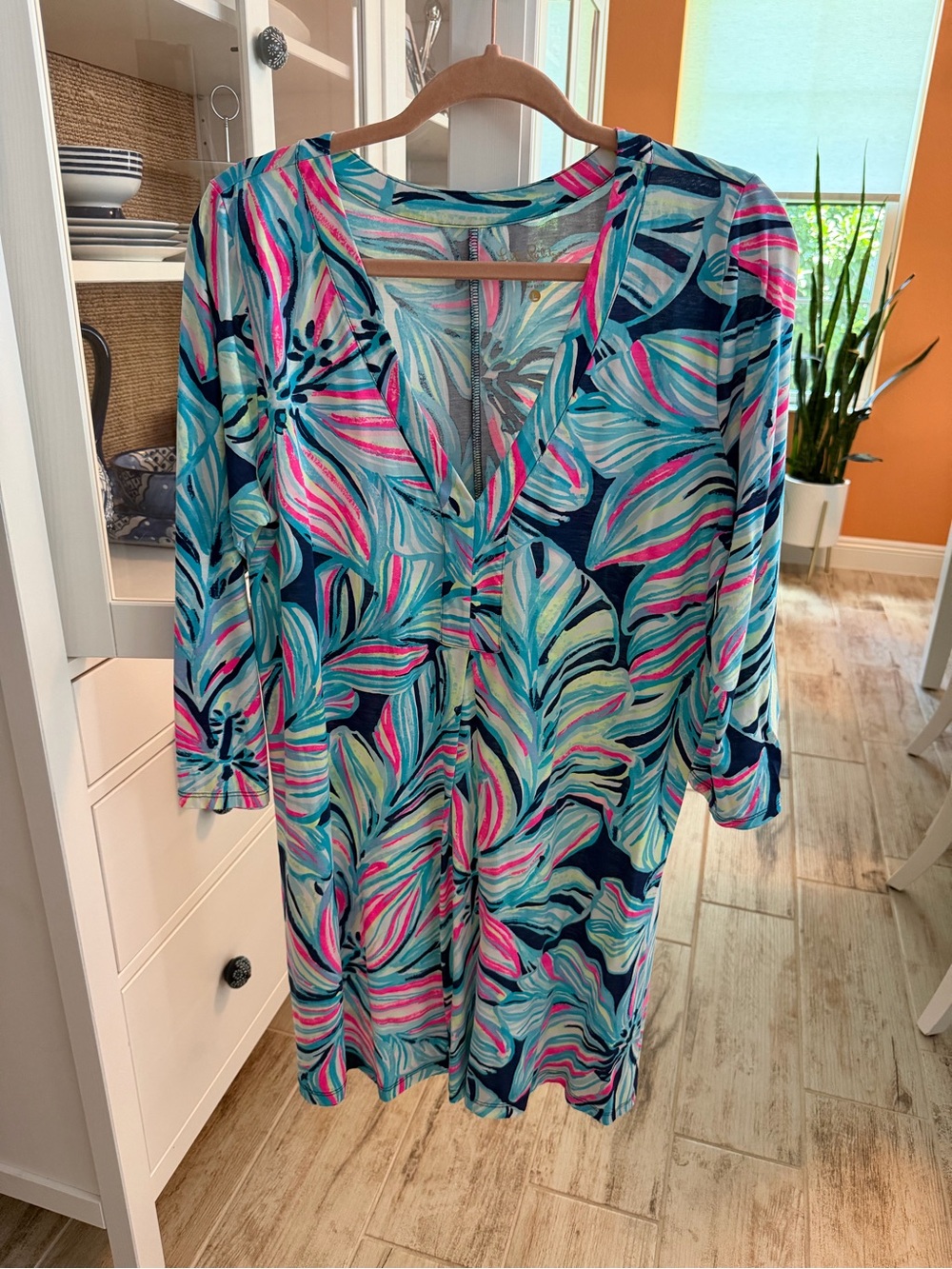 Lilly Pulitzer Tropical Leaf V-Neck Dress Pink & Navy Large